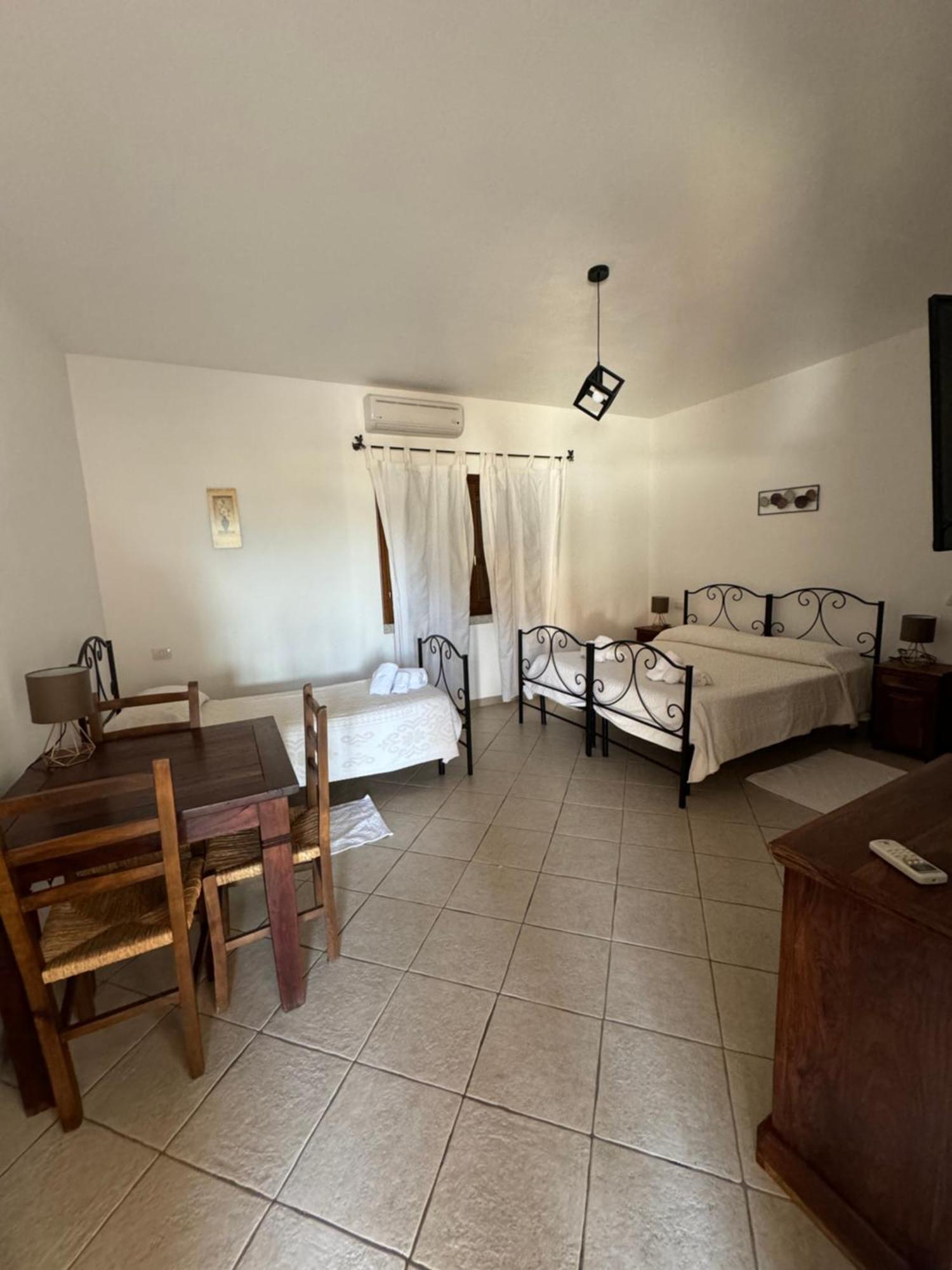 Azienda Agrituristica Contras Olbia Extérieur photo
